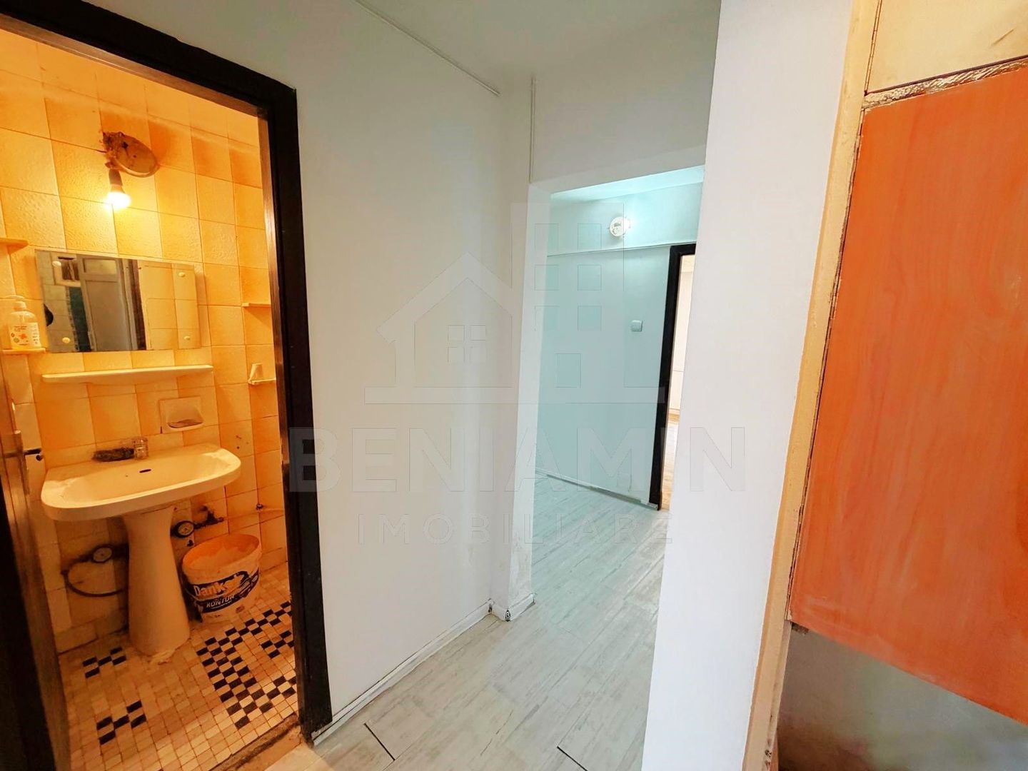 4 Decomandate-Doua bai-Parter-Disponibil Imediat-Zona linistita - Poză 10