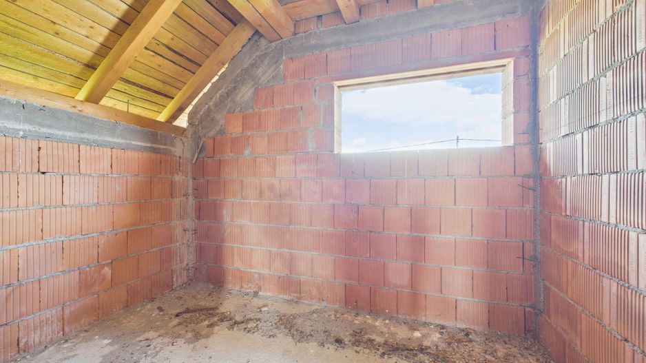 Casă la roșu, teren 600 mp, în Săcălaz - Poză 6