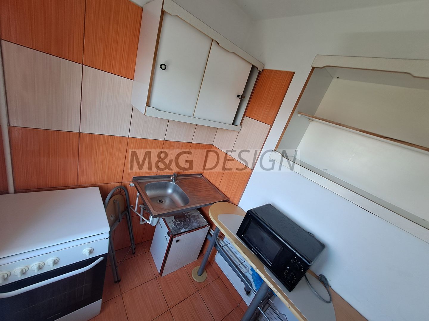 Garsoniera , zona Girocului, etaj intermediar - Poză 2