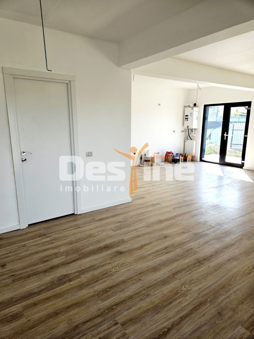 Casă VIȘAN, 3 camere decomandat 74 mp utili, teren 430 mp + parcare - Poză 5