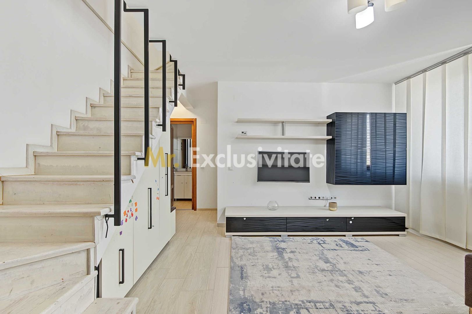Centru, Teilor | 3 camere decomandat | 2 băi - Poză 2
