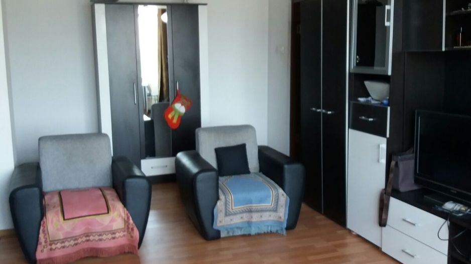 BRASADAS închiriază ap 2 cam decomandat Et 5/7 - Unirii. - Poză 4