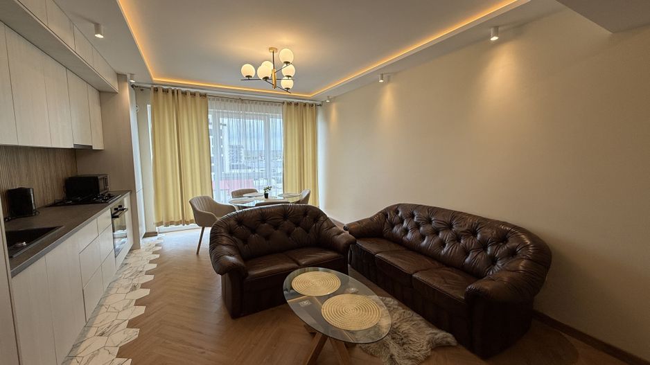 Apartament spațios și luminos cu 3 Camere I Rădăuți - Poză 22