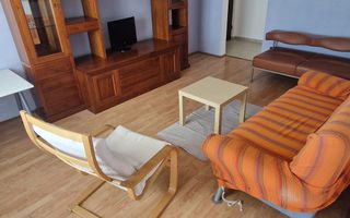 Apartament 3 camere | Balcon | 64 MPU | Decomandat | Lazaret - Poză 1