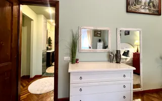 Apartament grandios cu vedere spectaculoasă spre Piața Libertății - Poză 21