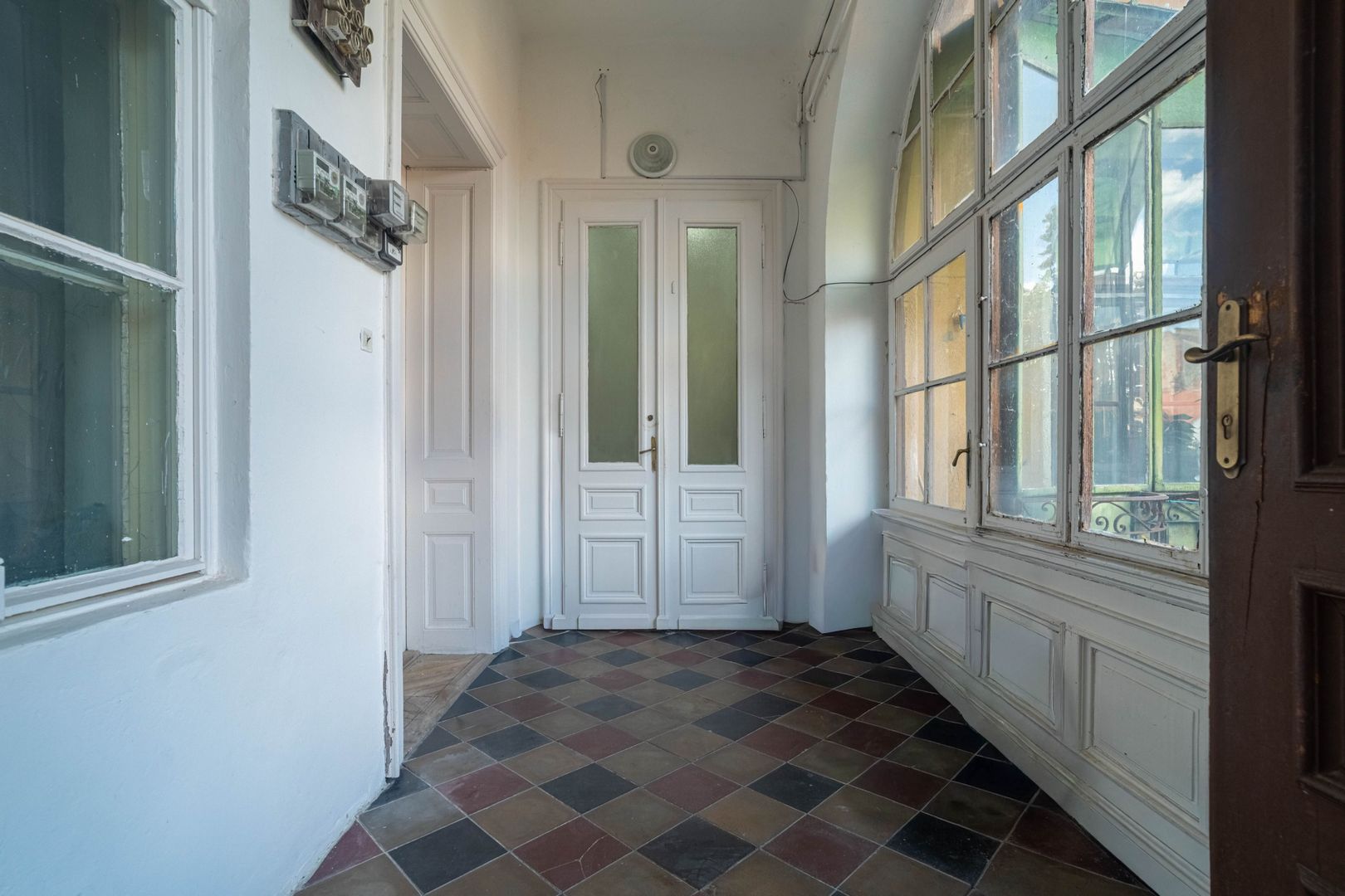 Închiriere apartament ultracentral cu parcare privată | 97 mp, - Poză 12