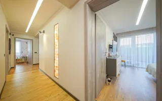 Apartament premium tip vilă, cu terasă de 70 mp, garaj | Răcădău - Poză 17