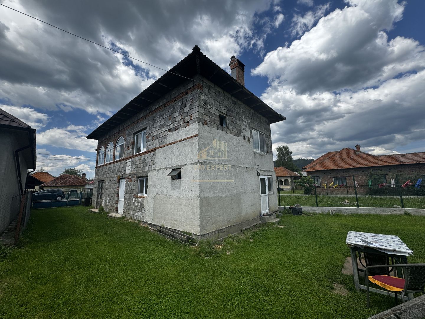 CASA 5 CAMERE 180 MP TEREN 814 MP CAMPULUNG - Poză 21
