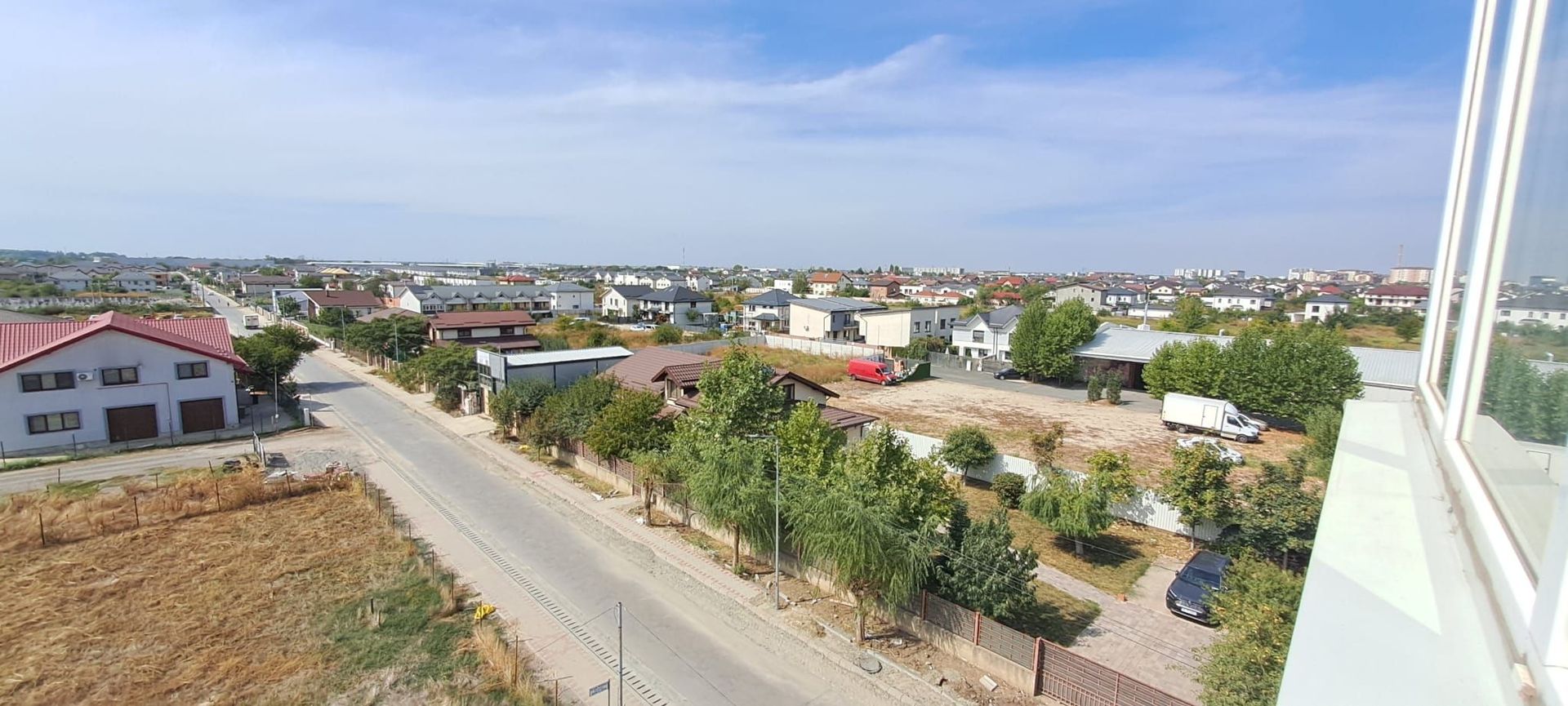 Bragadiru - SAFIRULUI, 2 camere, decomandat, 57 mp, centrala, parcare - Poză 13