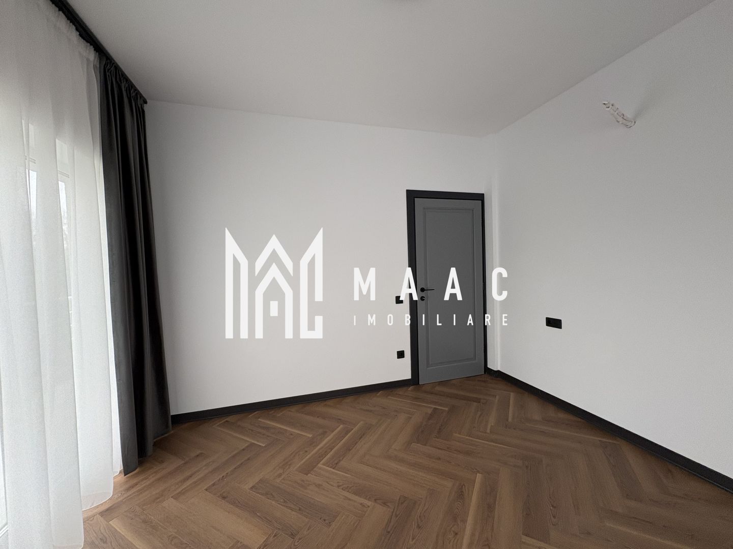 Apartament 3 Camere I Balcon I La cheie I 2 Parcări - Poză 5