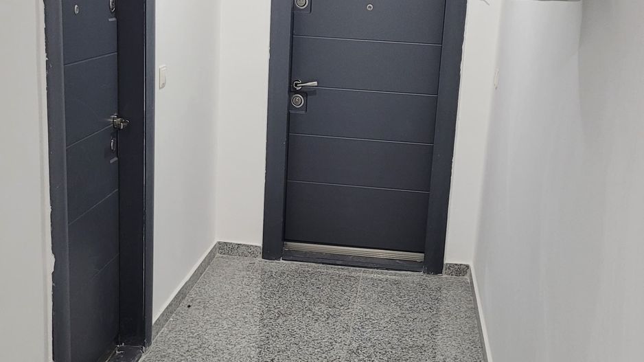 AP 2 CAM.  / METROU 1 DECEMBRIE / IRIS MALL, AUCHAN , S.T.B. ! - Poză 4