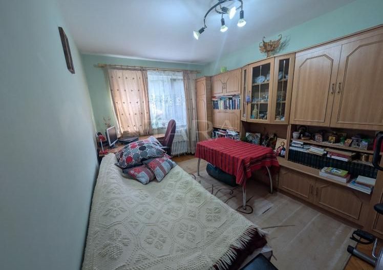 Apartament spațios cu 4 camere decomandate în Mănăștur - Poză 4