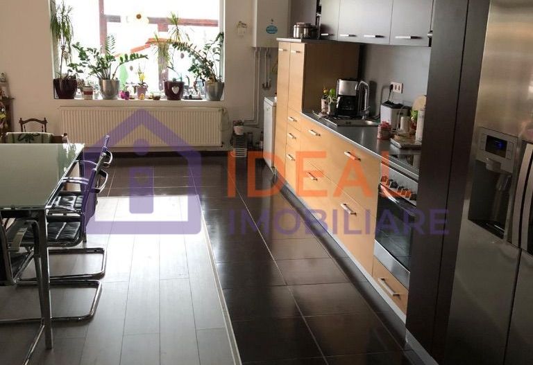 Casa Moderna cu 4 camere complet Mobilata si Utilata, in Talmaciu - Poză 16
