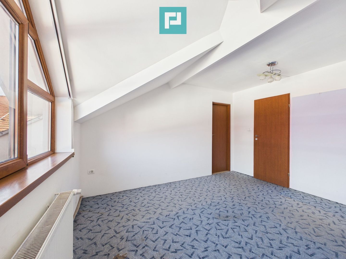 Apartament pe 3 niveluri - ultracentral, Arad - Poză 16