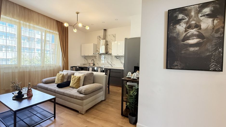 Apartament 2 camere, elegant si spațios, in Piața Victoriei - Opera - Poză 5