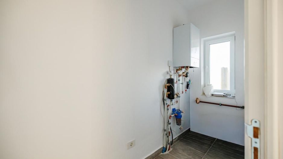 Duplex P+1E| Gata de Mutare| 5 cam, 3 bai | Teren 313 m Săcălaz| Comision 0 - Poză 20