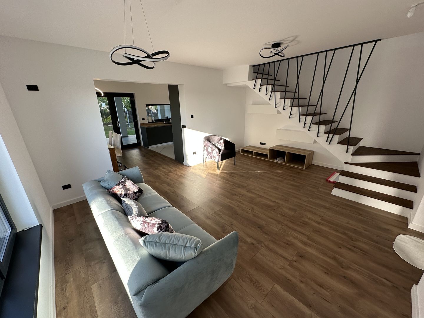 Duplex zona Calea Aradului la prima închiriere - Poză 1