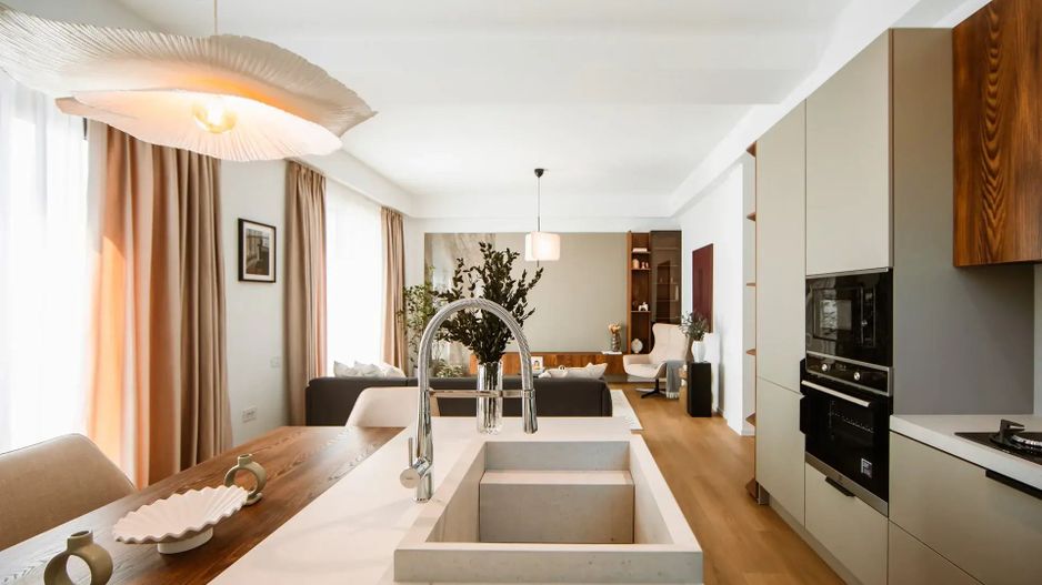 VILĂ INDIVIDUALĂ CU PANOURI FOTOVOLTAICE | COMPLEX CU PISCINA | TUNARI - Poză 3