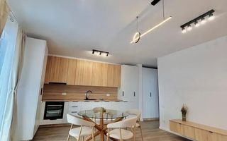 De vanzare partament 2 camere Confectii Arad - Poză 2