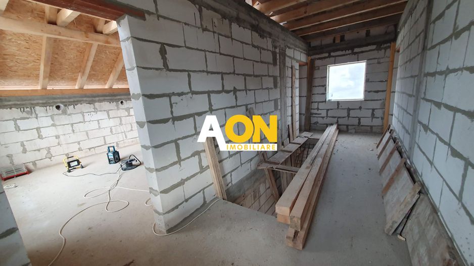 Casa semifinisata, 5 camere, 500 mp teren, Ciugud - Poză 7