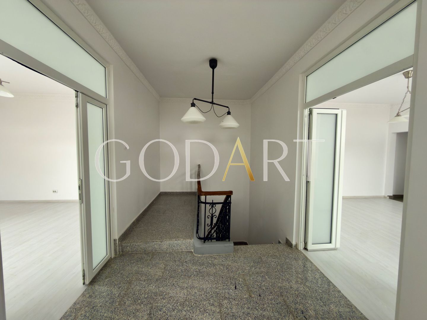 Vila spatioasa | Complet renovată | Central - Poză 22