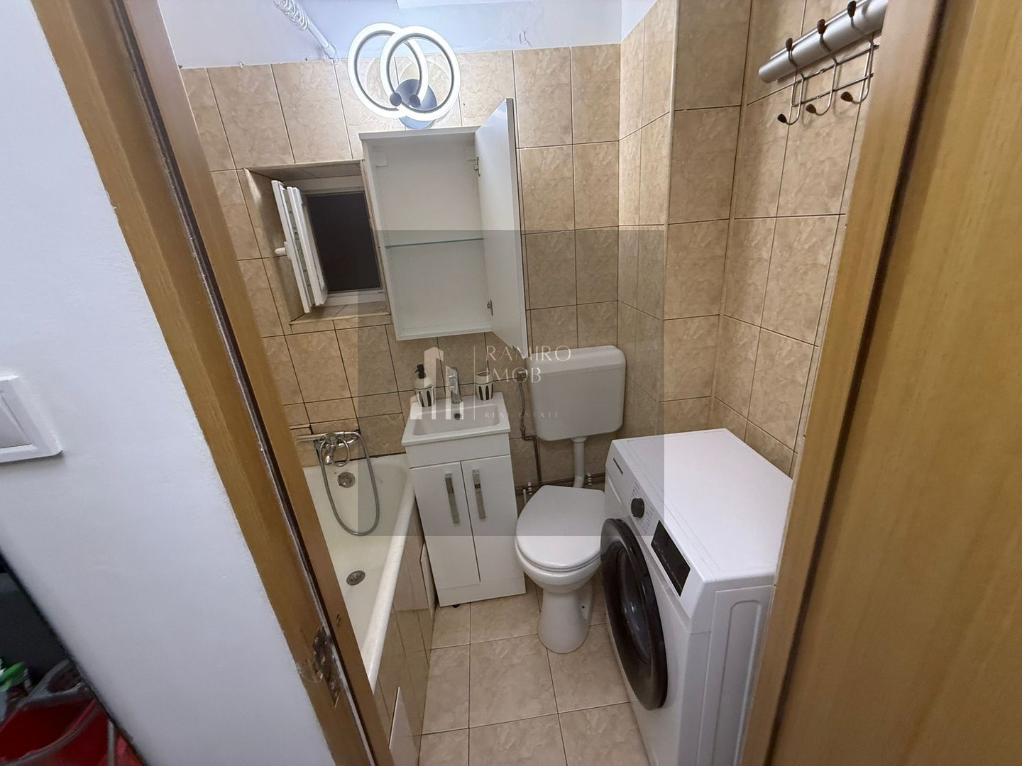 Apartament 2 camere semi-decomandat Salaj - Poză 5