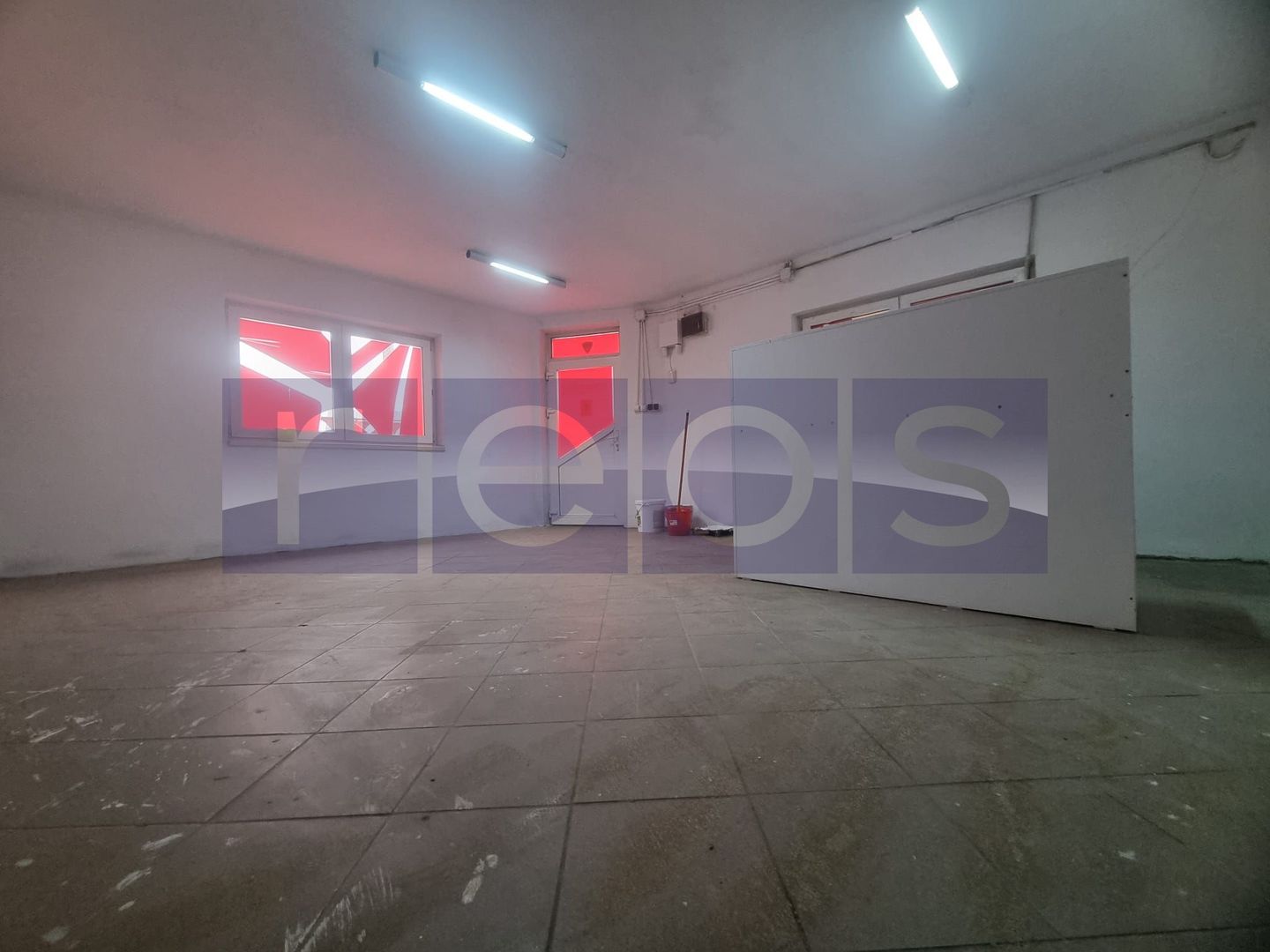 VANZARE - AFACERE LA CHEIE -SPALATORIE-BAR - MAGAZIN MORTENI DAMBOVITA - Poză 8