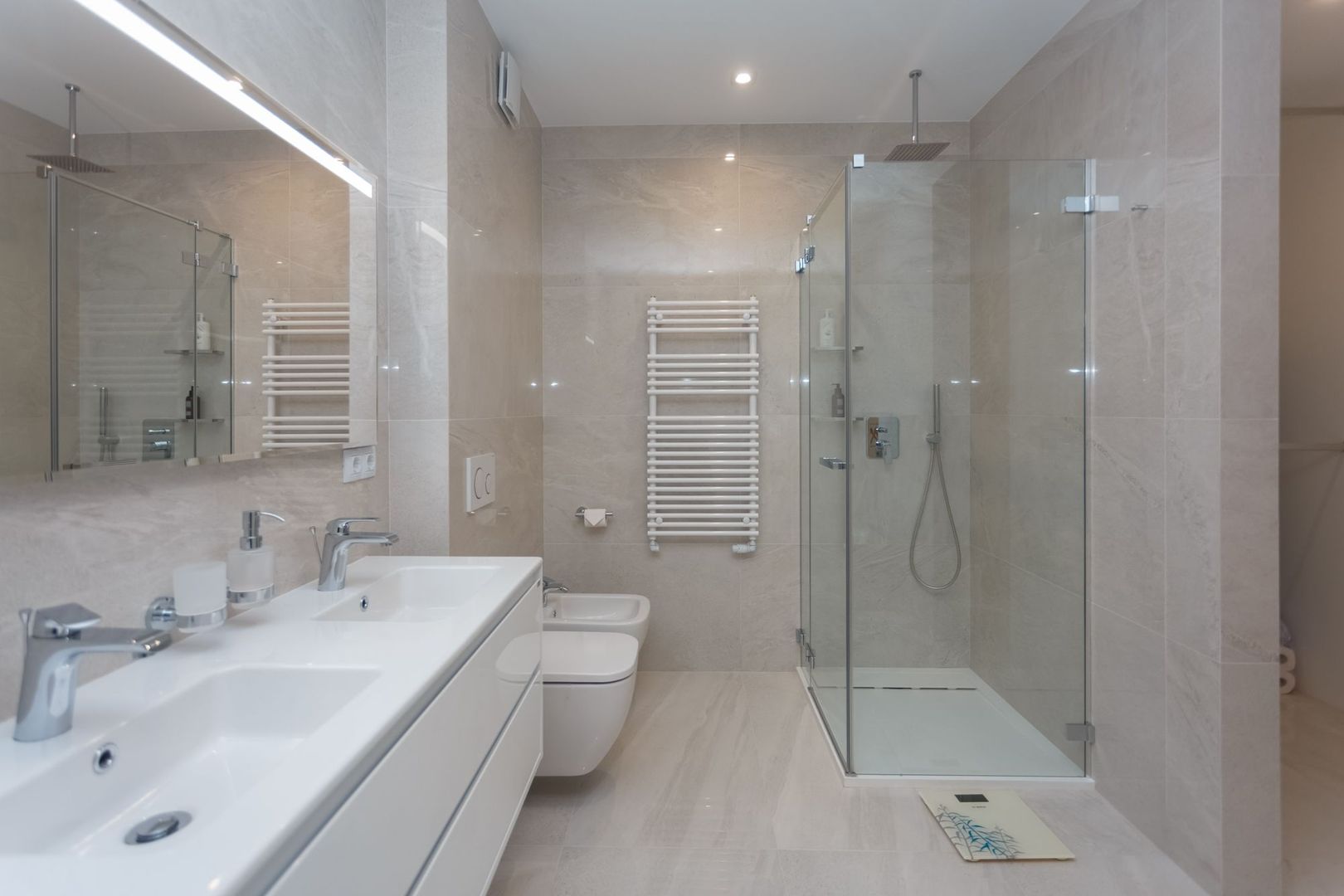 Chirie Casa Poșta Veche/Petricani - Poză 14