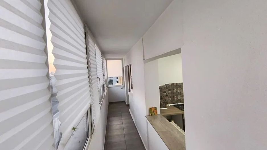 Apartament spatios, 2 camere,  zona Mosilor-Stefan cel Mare - Poză 2