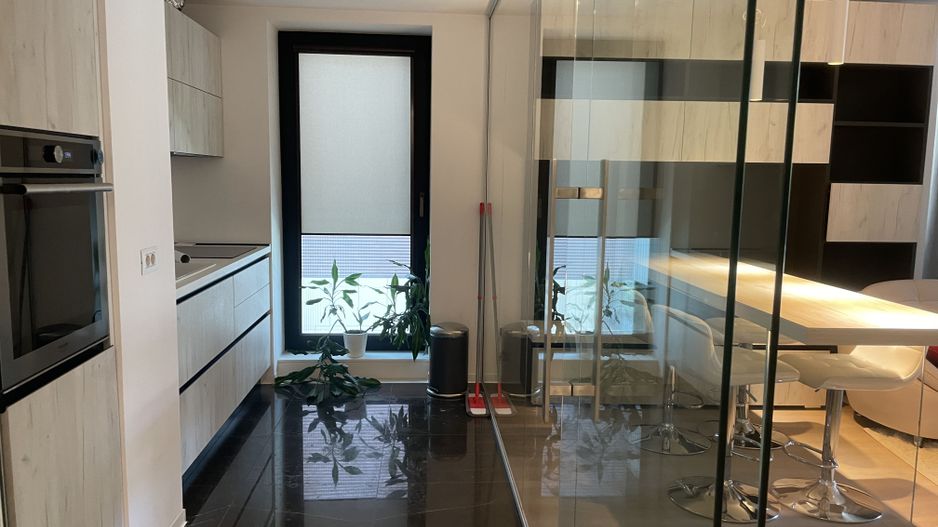 APARTAMENT LUX | ONE CHARLES DE GAULLE | PARCARE - Poză 3