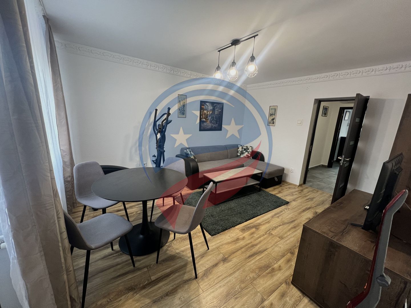 Apartament de inchiriat 3 camere - Poză 3