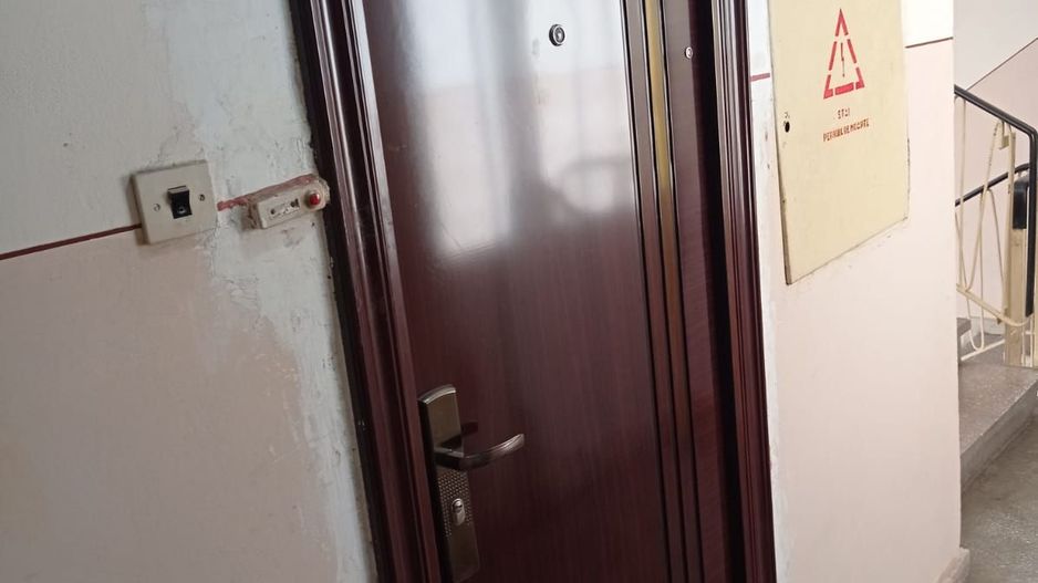 APARTAMENT SEMIDECOMANDAT 50MP BLOC STRADAL METROU CONSTANTIN BRANCUSI - Poză 13