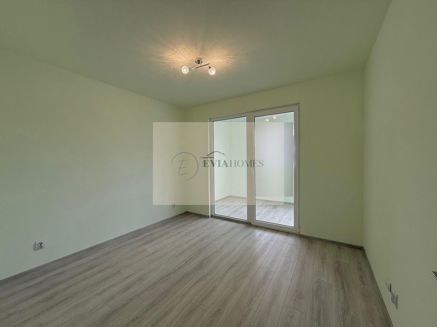 3 camere/2 băi/Zona BMW - Poză 3