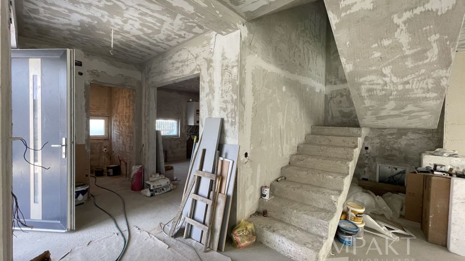 Casa tip duplex, semifinisata, 160 mp și teren 250 mp – Europa, Cluj! - Poză 9