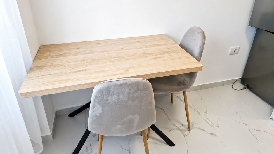 Apartament NOU mobilat 2 camere Dec 48 mp Bucium Visan 92000 euro - Poză 2