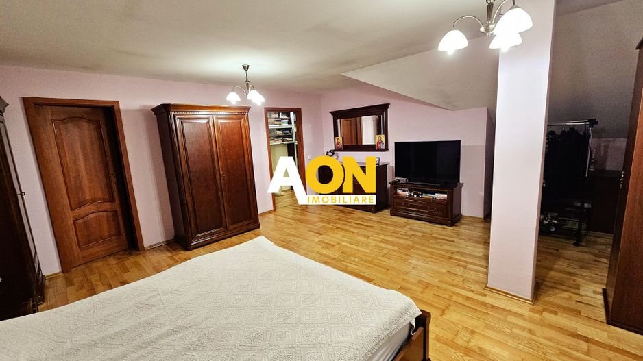 Apartament 3 Camere Zona Cetate, cu Scara Interioara - Poză 11