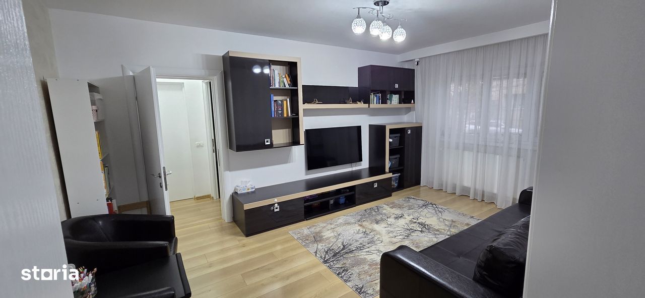 Apartament 4 camere de vânzare – zona Politehnicii - Poză 1