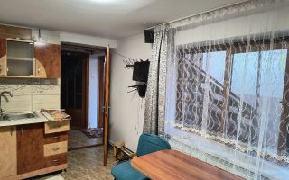 Garsonieră de închiriat în Galata, la 100 m de Pizzeria Rospeto - Poză 4