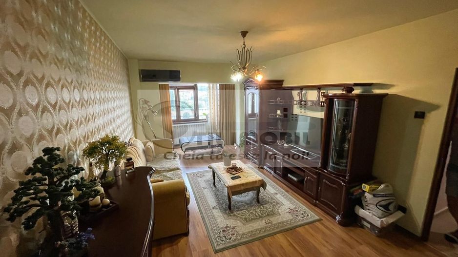 Apartament 3 camere | Păcurari – Lukoil / Școala Ion Creangă-600 Euro - Poză 2