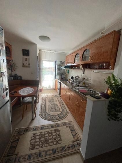 BRASADAS vinde ap 2 cam etaj 1/4 Carpati 2. - Poză 6