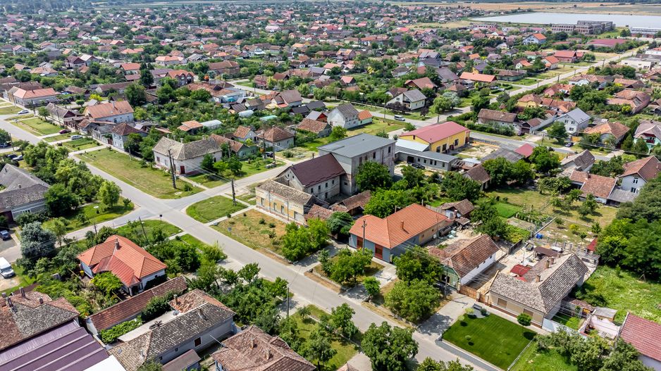 Moara veche Szabados malom -spațiu comercial Nădlac - Poză 6