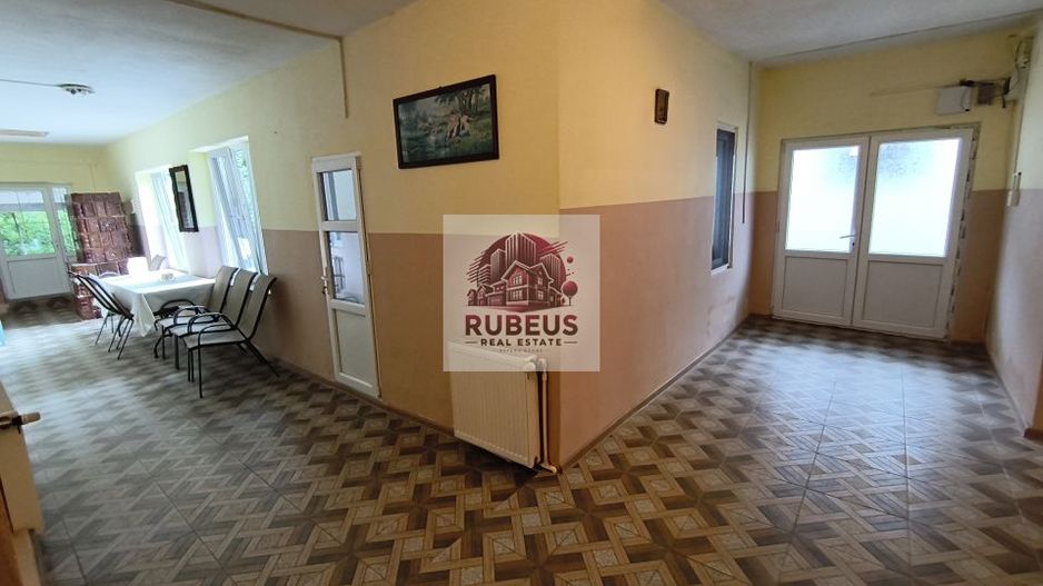 Refugiul la marginea pădurii in Orșova, pe malul Dunării - Poză 4