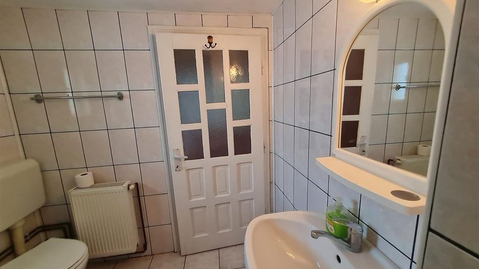 Pensiune in decor fermecator, loc de istorie si legenda, Moieciu de Jos, Bran - Poză 30