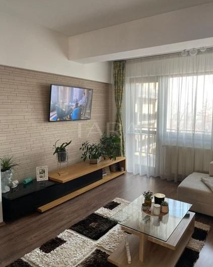 Apartament premium cu 2 camere, balcon generos, aproape de centru. - Poză 3