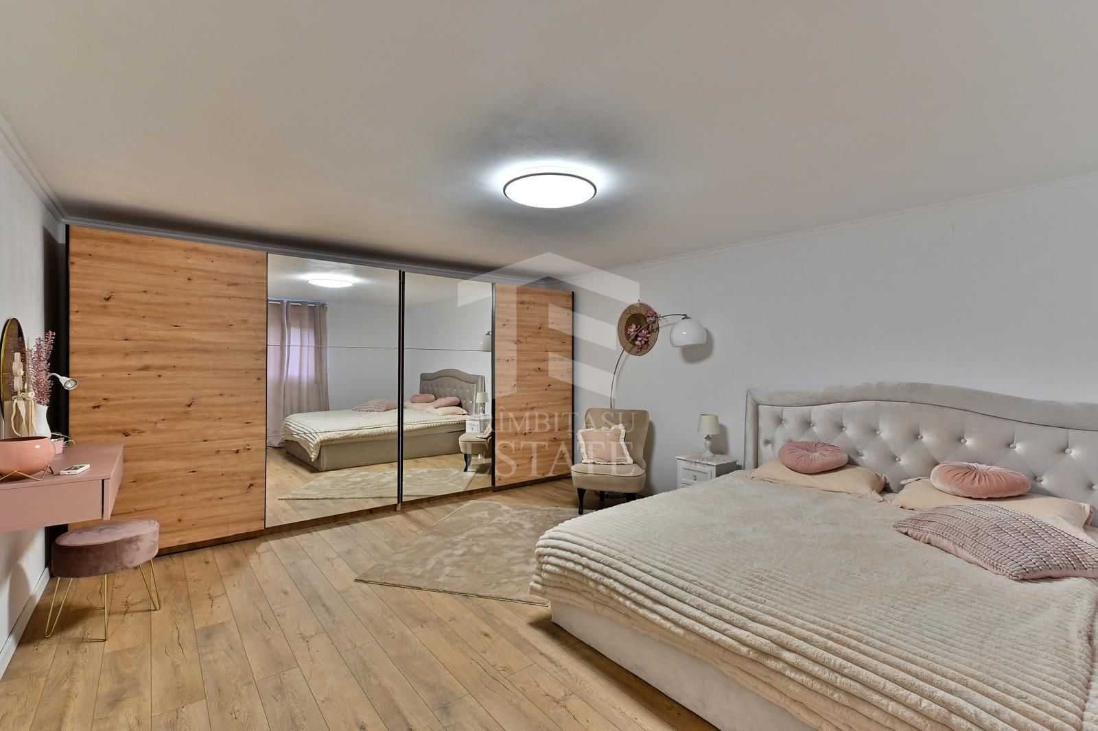 Sala de evenimente cu  piscina si foisor Biled COMISION 0 % CUMPARATOR - Poză 45