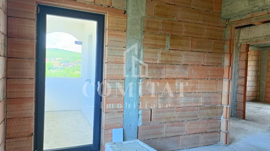 Casă individuală de vânzare | 4 Camere | 110 mp | Dezmir - Poză 2