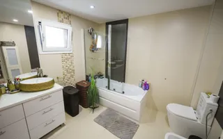 Casa moderna - Cernele - Poză 13