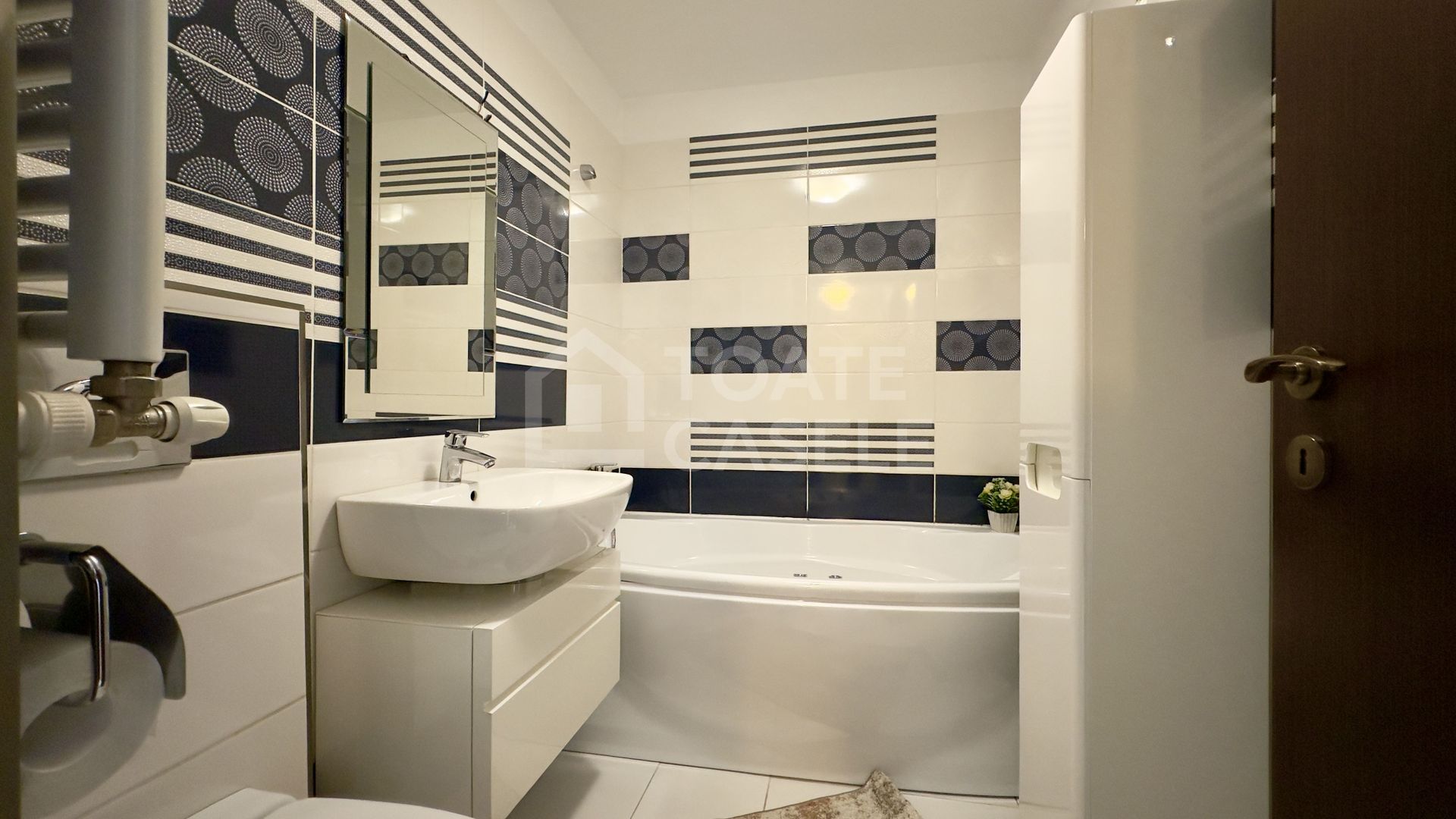 Apartament cu 3 camere, finisaje moderne, etajul 1, zona The Office - Poză 9