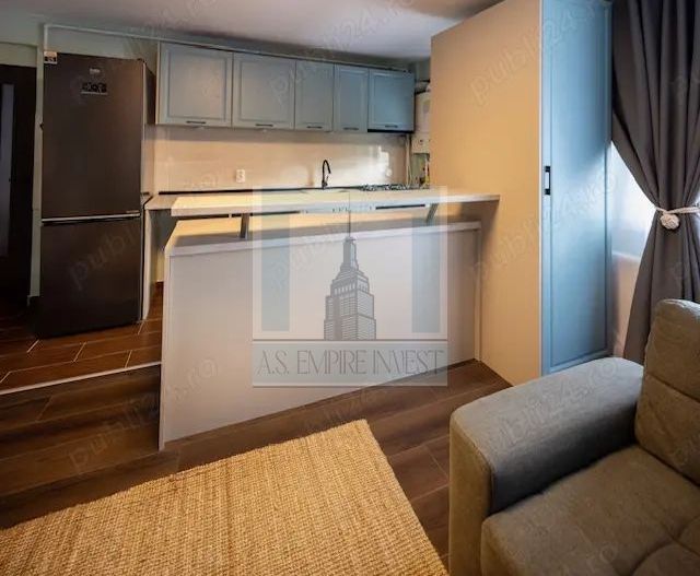 Apartament 3 camere- zona Tractorul - Poză 2