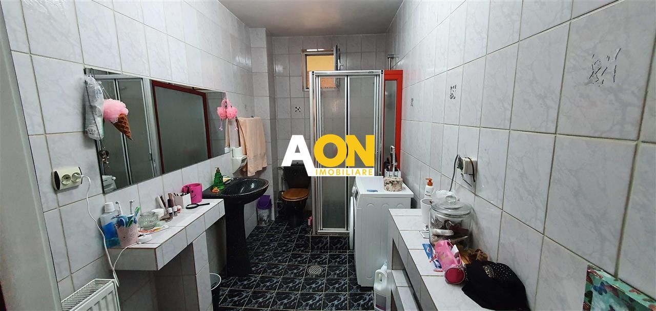 Casa 7 camere D+P+1E+M 800 mp teren zona Schit - Poză 7
